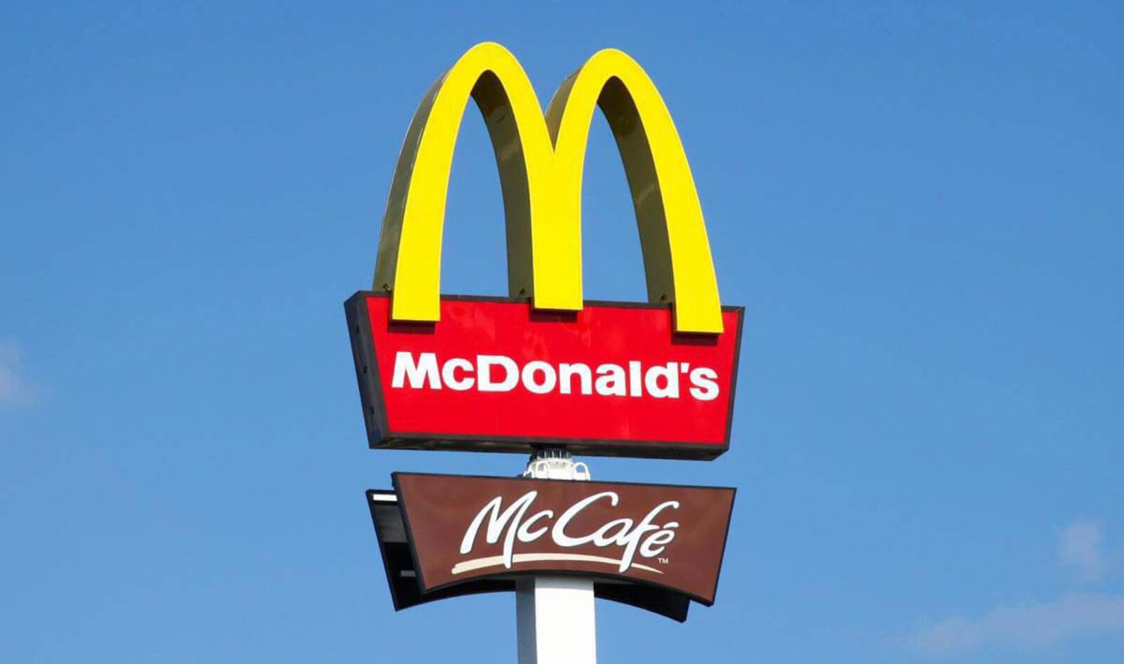 McDonald’s Earnings Fall Short for the First Time in Two Years