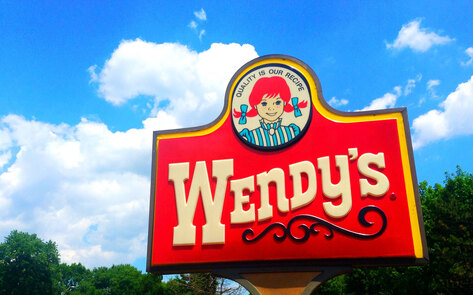 The Comprehensive Guide on How to Eat Vegan at Wendy's