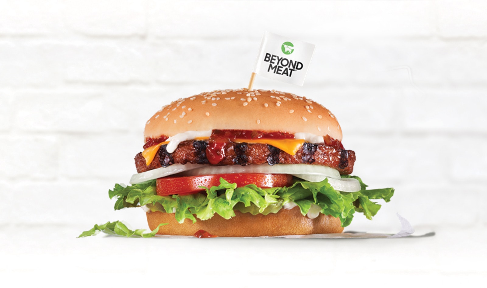 Carl’s Jr. Gives Away Free Meatless Beyond Famous Star Burgers
