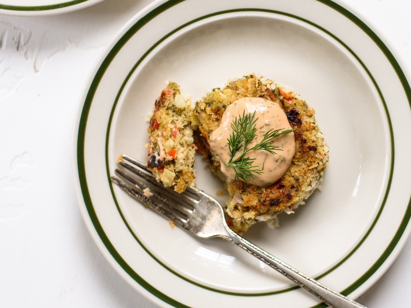 VegNews.CrabCakes