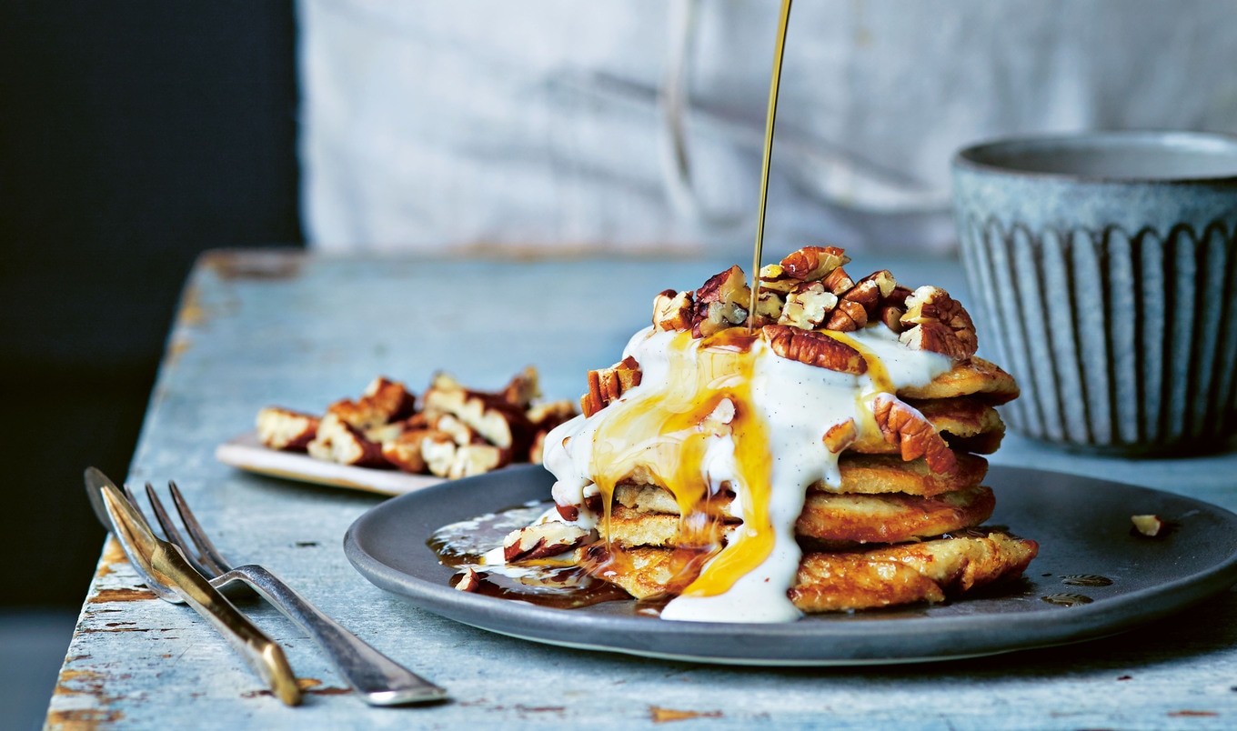 Vegan Three-Ingredient Banana Pancakes