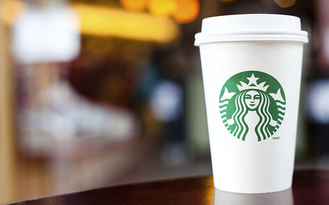 7 Cheaper, Healthier Hacks for Your Favorite Vegan Starbucks Drinks 
