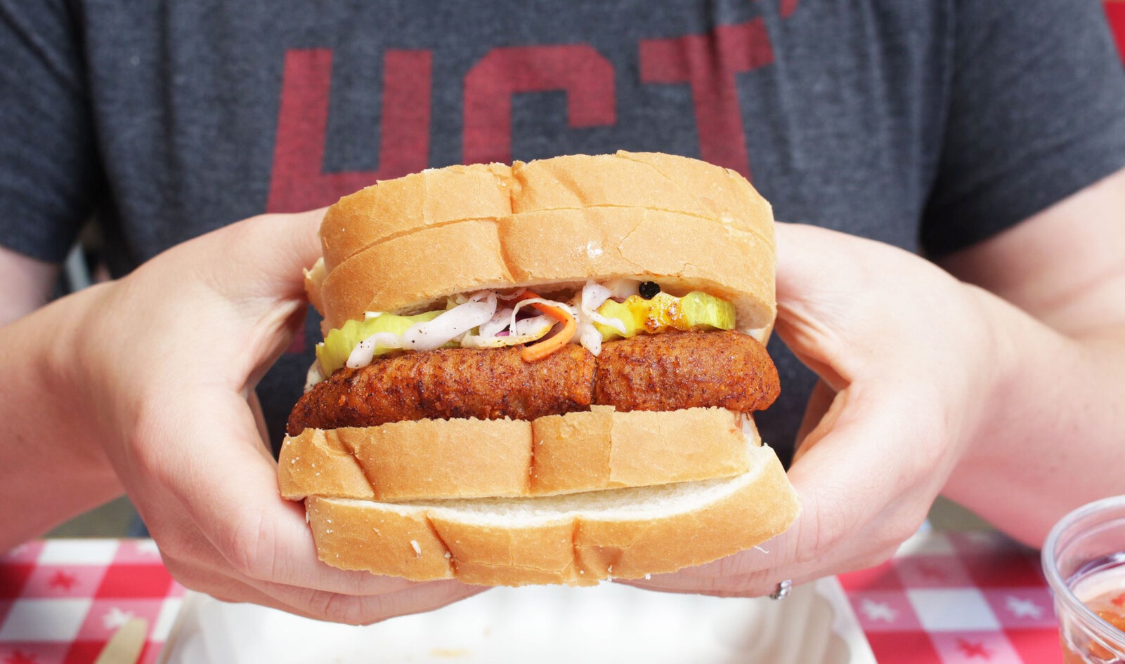 Ohio Chicken Chain Takes on KFC, Popeye’s with “Not Chicken” Spicy Vegan Sandwich