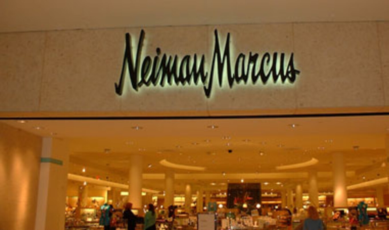 Neiman Marcus Settles Suit