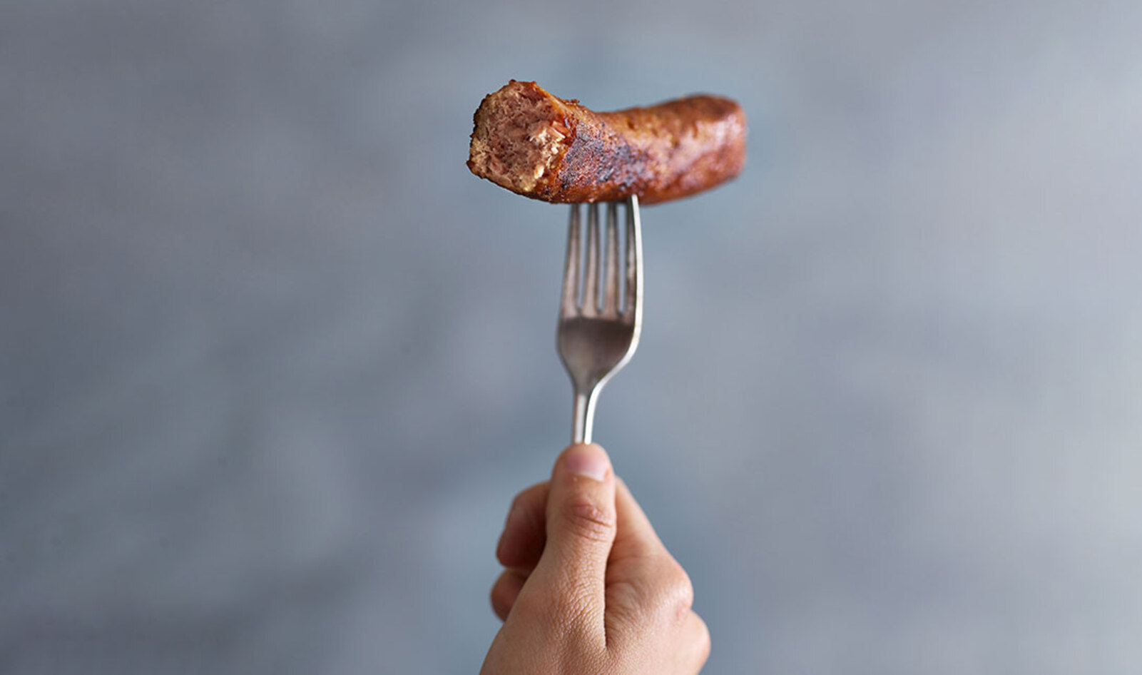 UK Brand Moving Mountains Launches Vegan Pork Sausages 