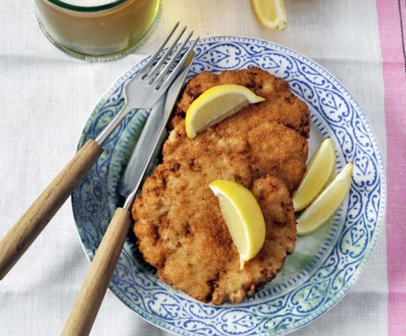 VegNews.Weinerschnitzel Cropped