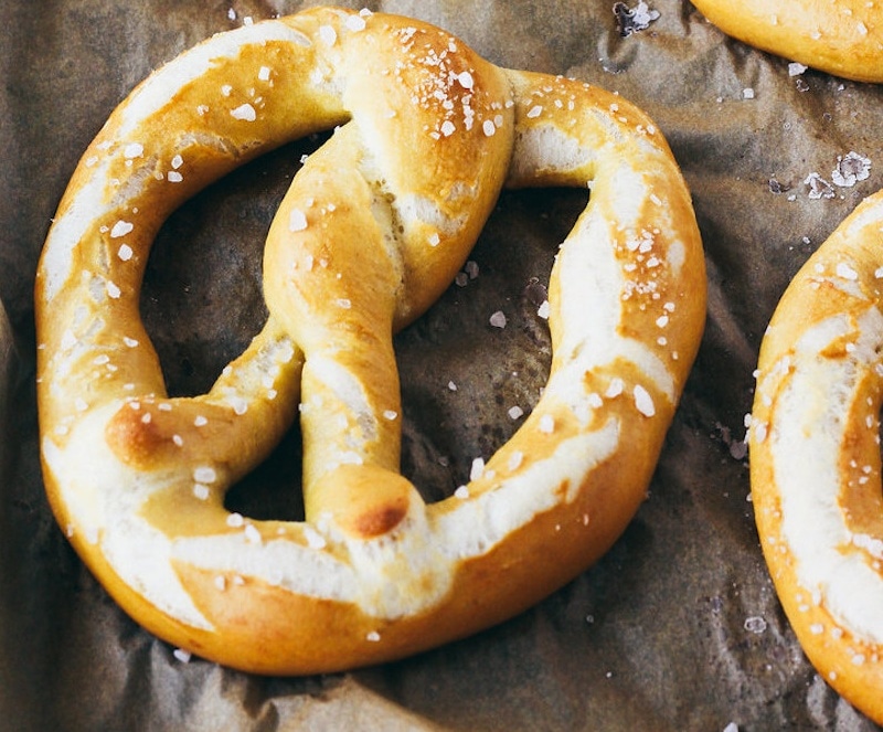 VegNews.Pretzels Cropped