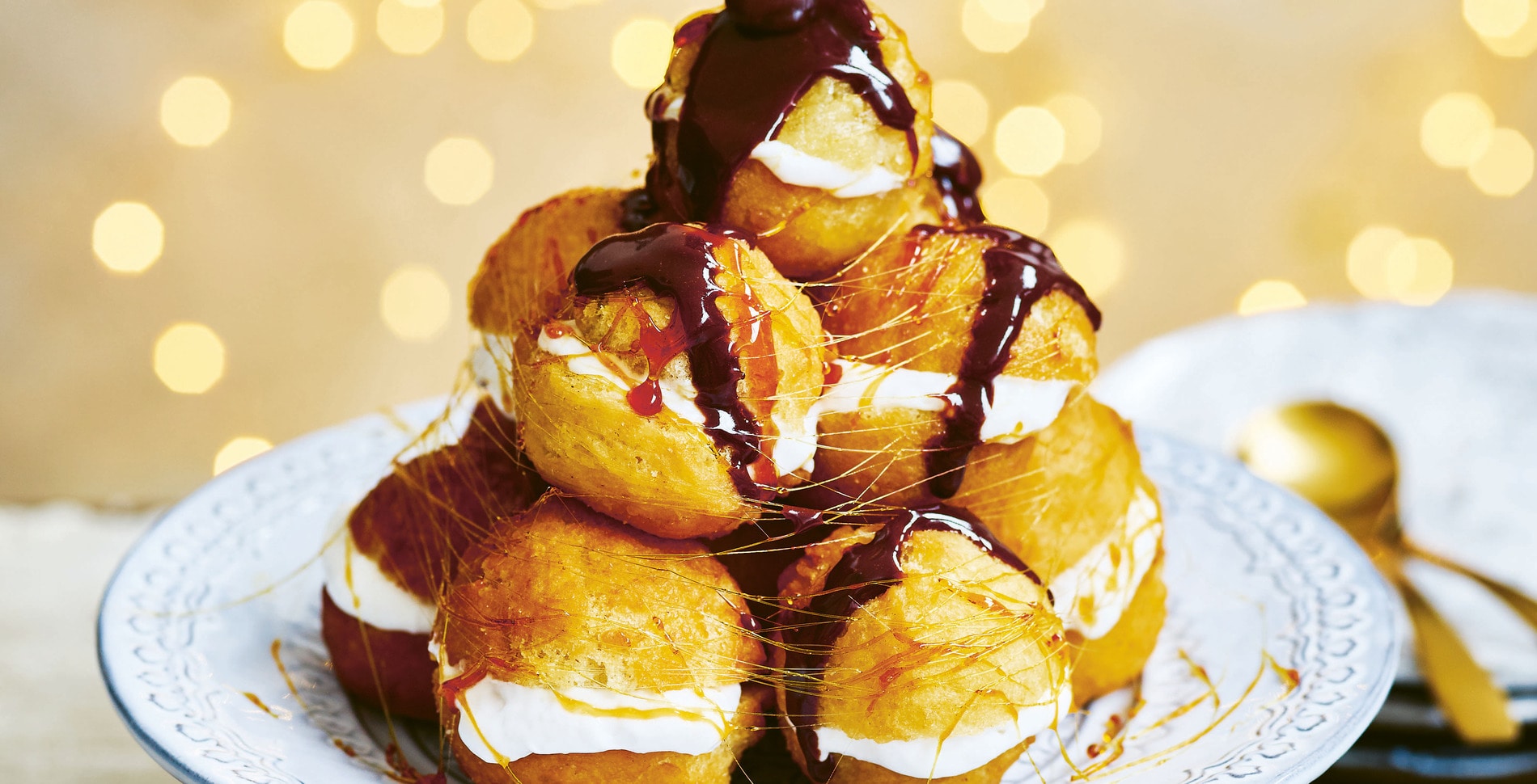 How to Bake Vegan: The Ultimate Guide to Egg, Milk, and Butter Substitutes