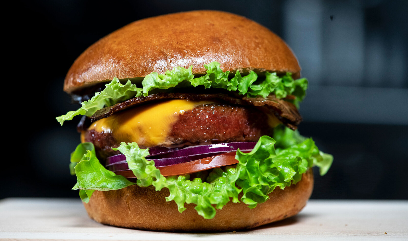 Nestlé Debuts the Ultimate Vegan Bacon Cheeseburger 