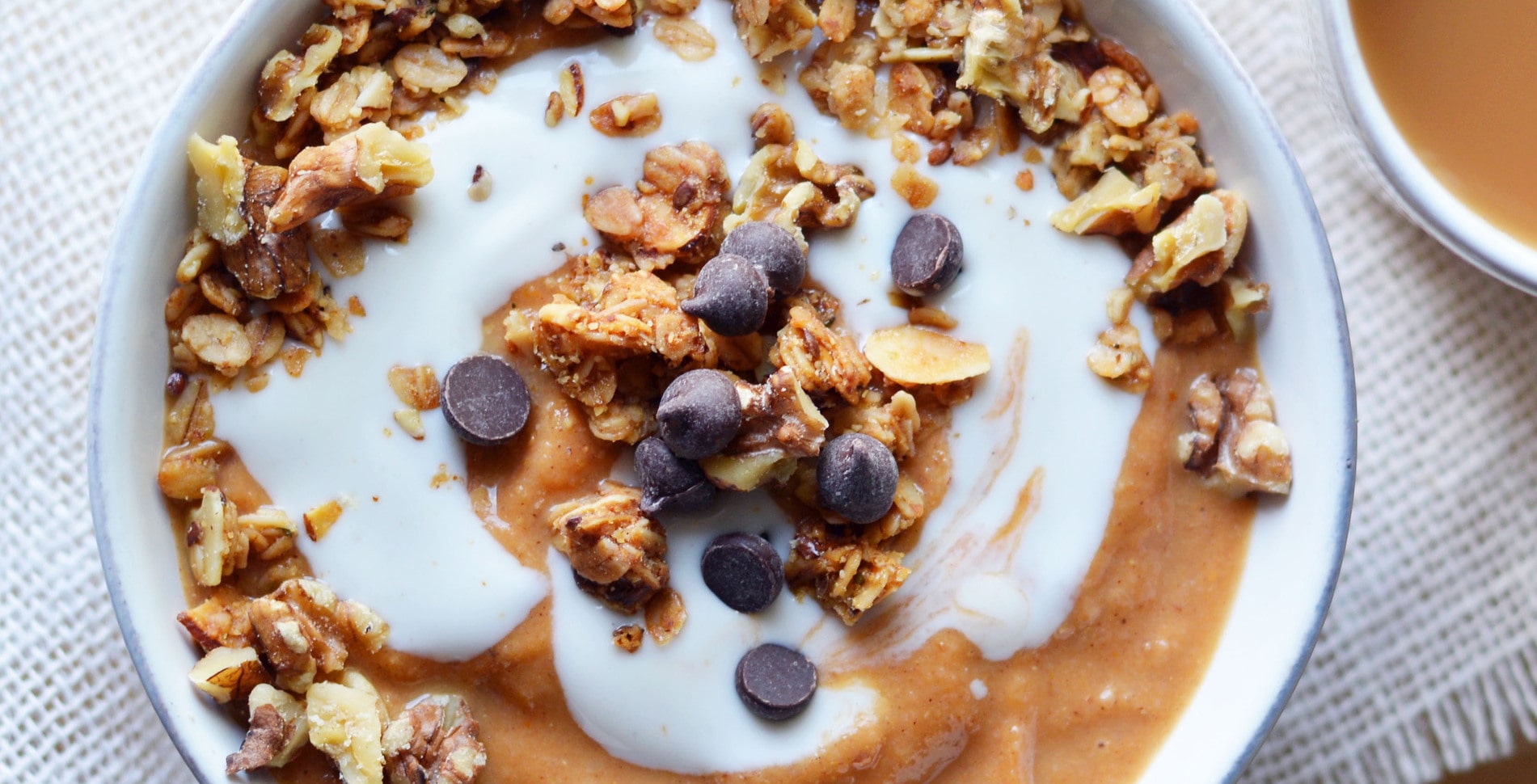 Silky Pumpkin Pie Smoothie Bowl