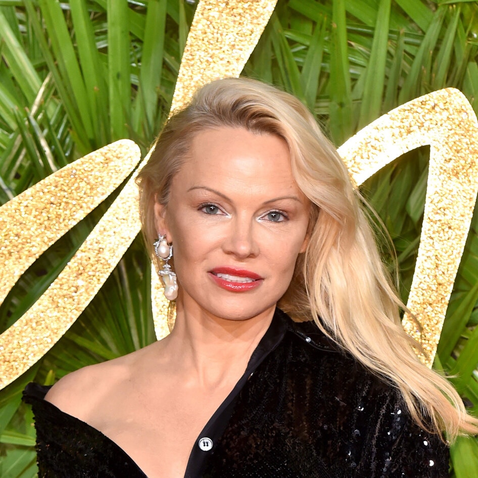Pamela Anderson Calls for Vegan Meals in Canadian Prisons