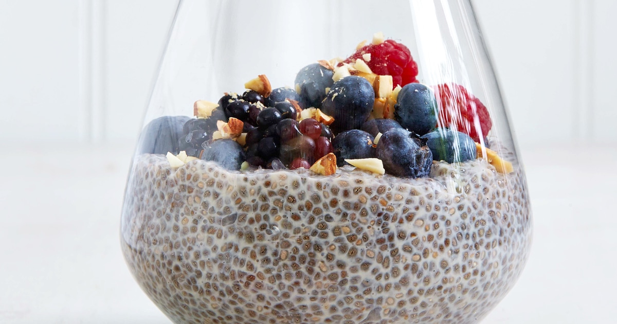 Vegan Chia Berry Breakfast Pudding