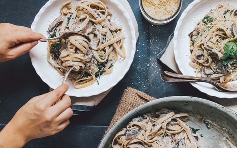 Creamy Vegan Mushroom Fettuccine with Cashew Alfredo