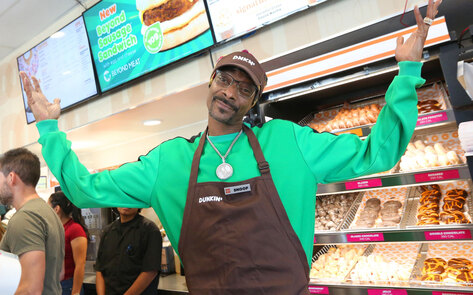 Snoop Dogg Serves up Dunkin’s Beyond Breakfast Sandwiches to Kick off Nationwide Rollout 