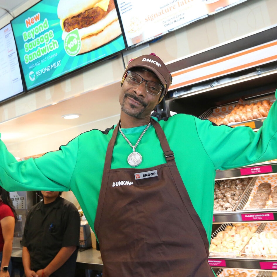 Snoop Dogg Serves up Dunkin’s Beyond Breakfast Sandwiches to Kick off Nationwide Rollout&nbsp;