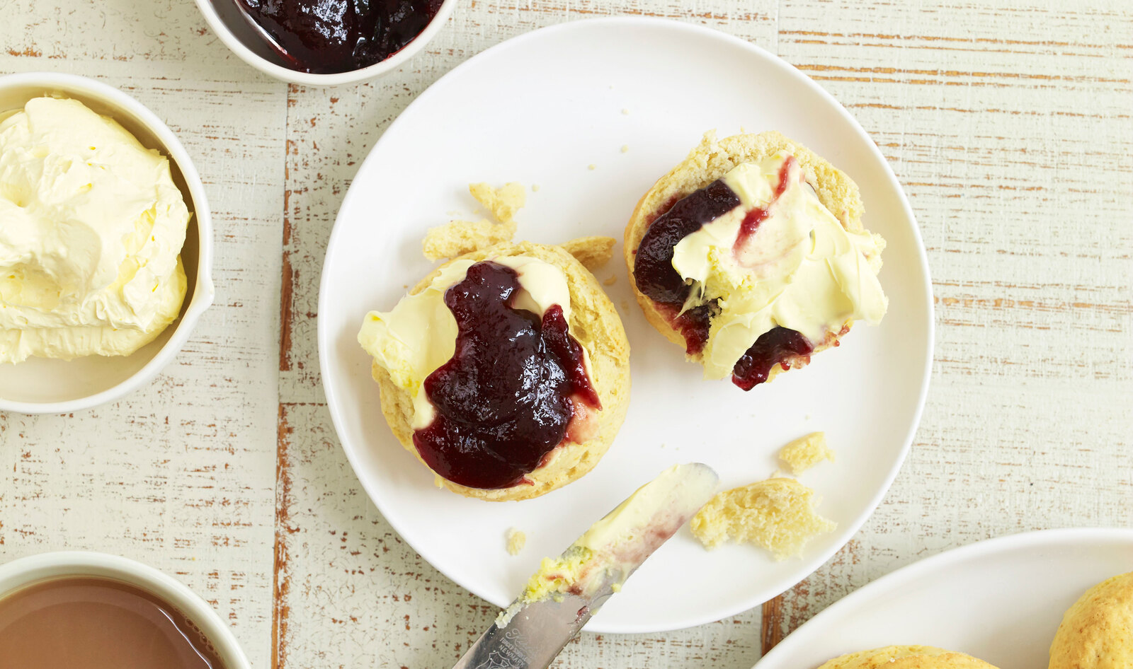 350 Historic UK Landmarks Now Serve Vegan Scones 
