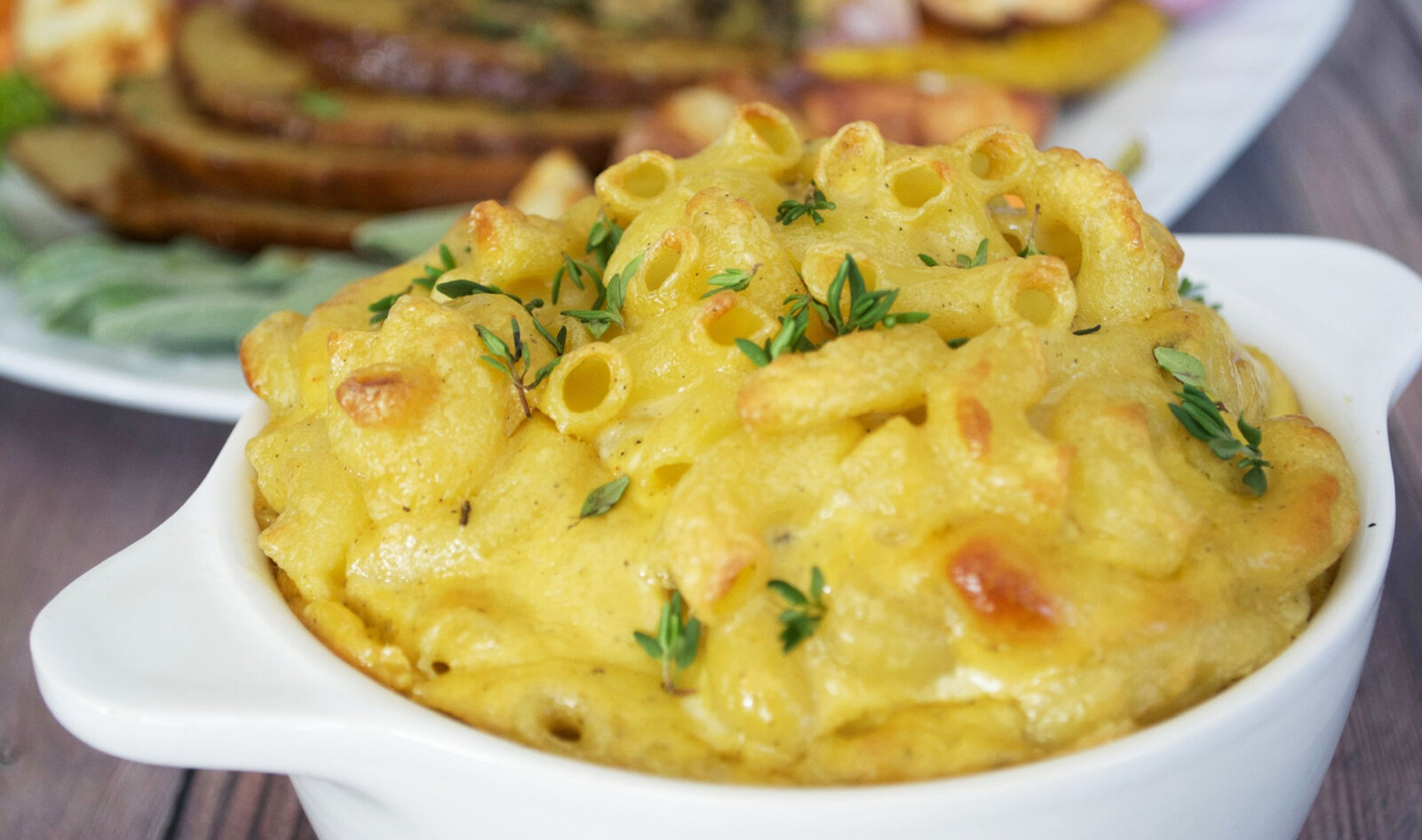 You Can Now Order Two Pounds of Vegan Mac and Cheese for the Holidays