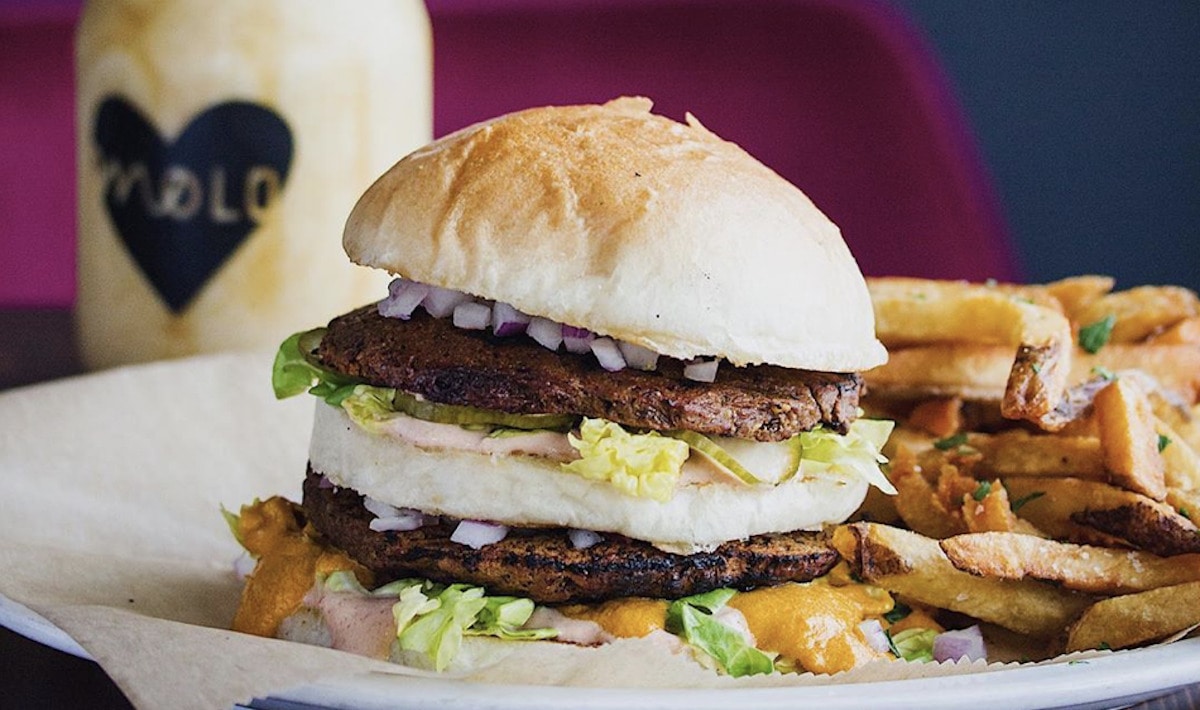 19 Juicy Vegan Burgers That Are Way Better Than the Big Mac - Vimarsana News