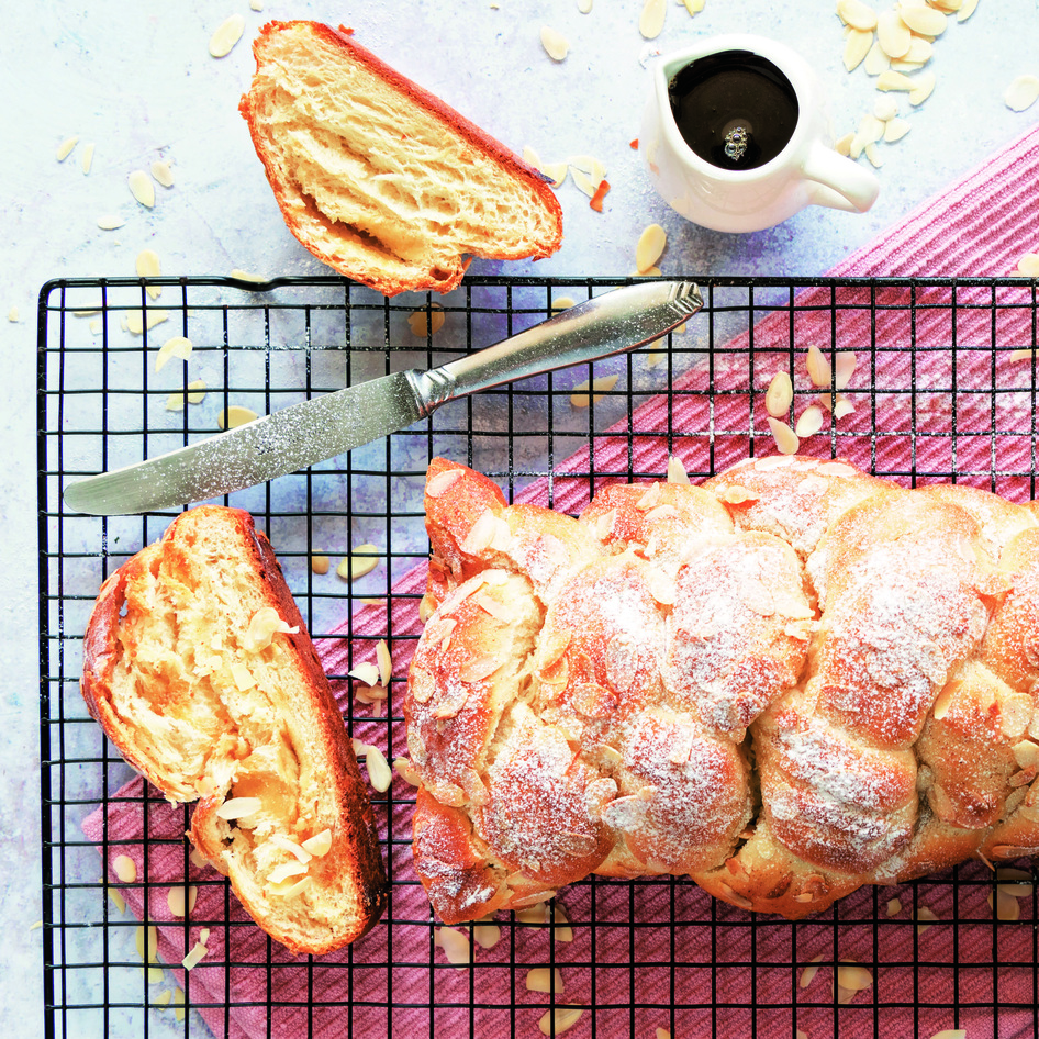 Vegan Marzipan Challah 