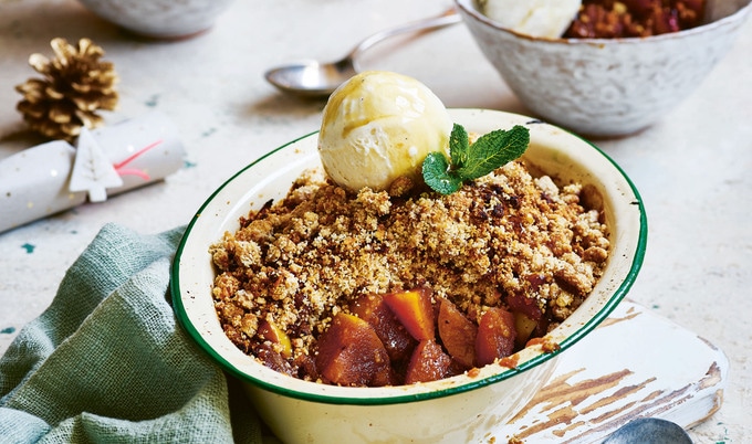Cinnamon-Spiced Apple Crumble