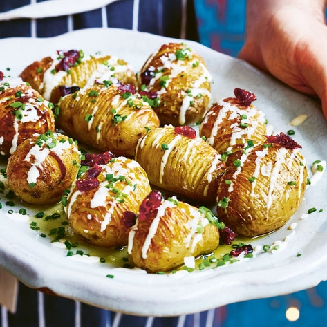 Hasselback Potatoes with Vegan Cheese Sauce