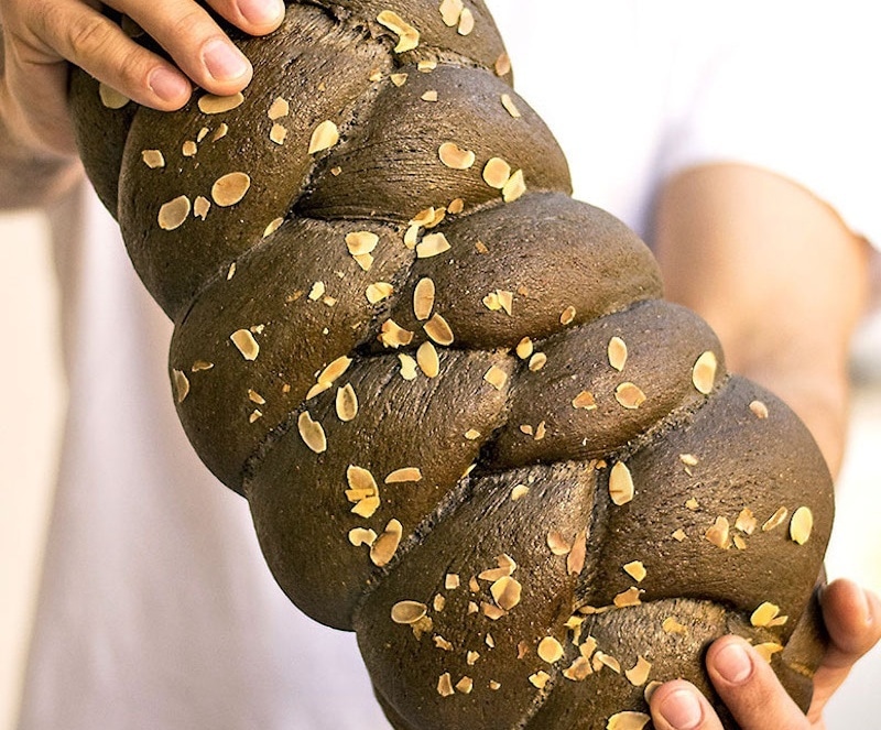 VegNews.BlackChallah Cropped