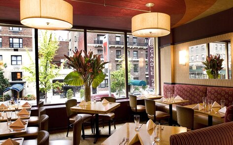 A Tearful Goodbye to a New York Vegan Institution 