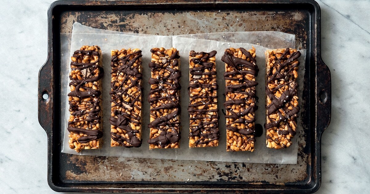 Vegan Chocolate Peanut Butter Rice Krispy Bars | VegNews