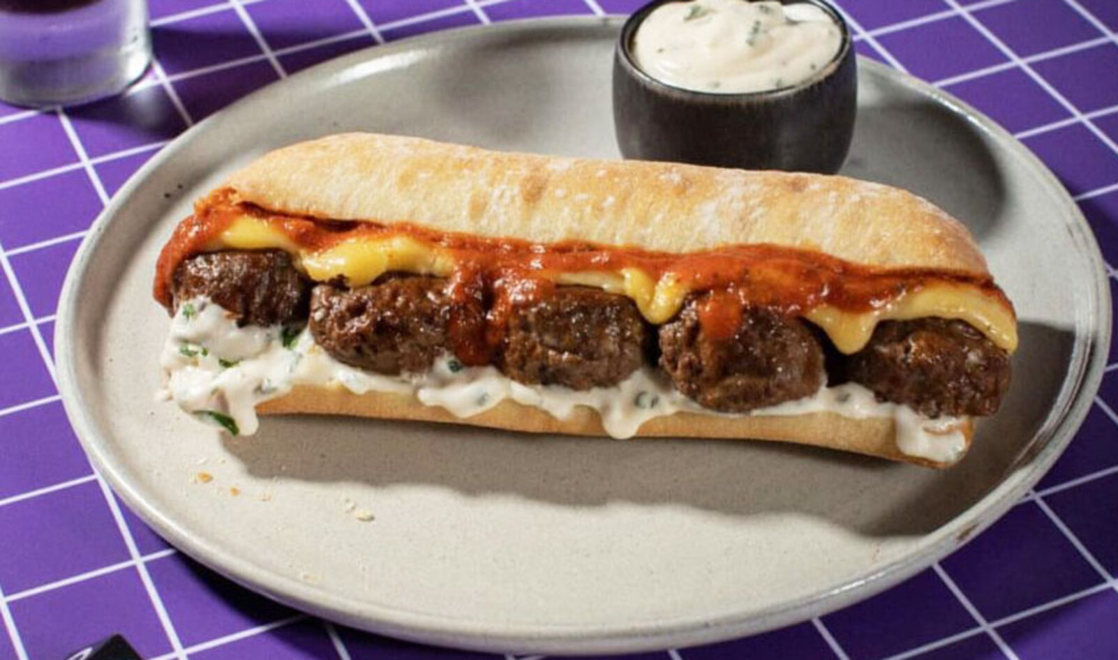 Brazilian Startup Launches Vegan Meatballs at 351 Restaurants 