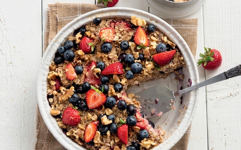 Vegan Baked Berry Oatmeal