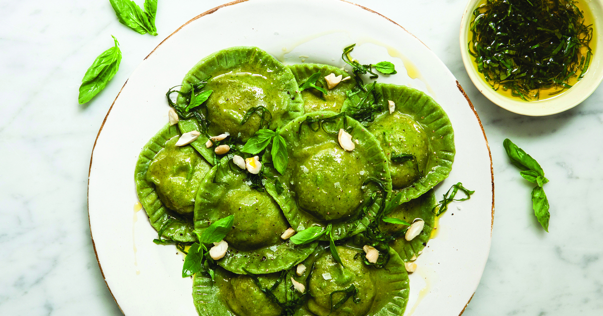 Creamy Spinach Ravioli With Cashew Cheese Filling | VegNews