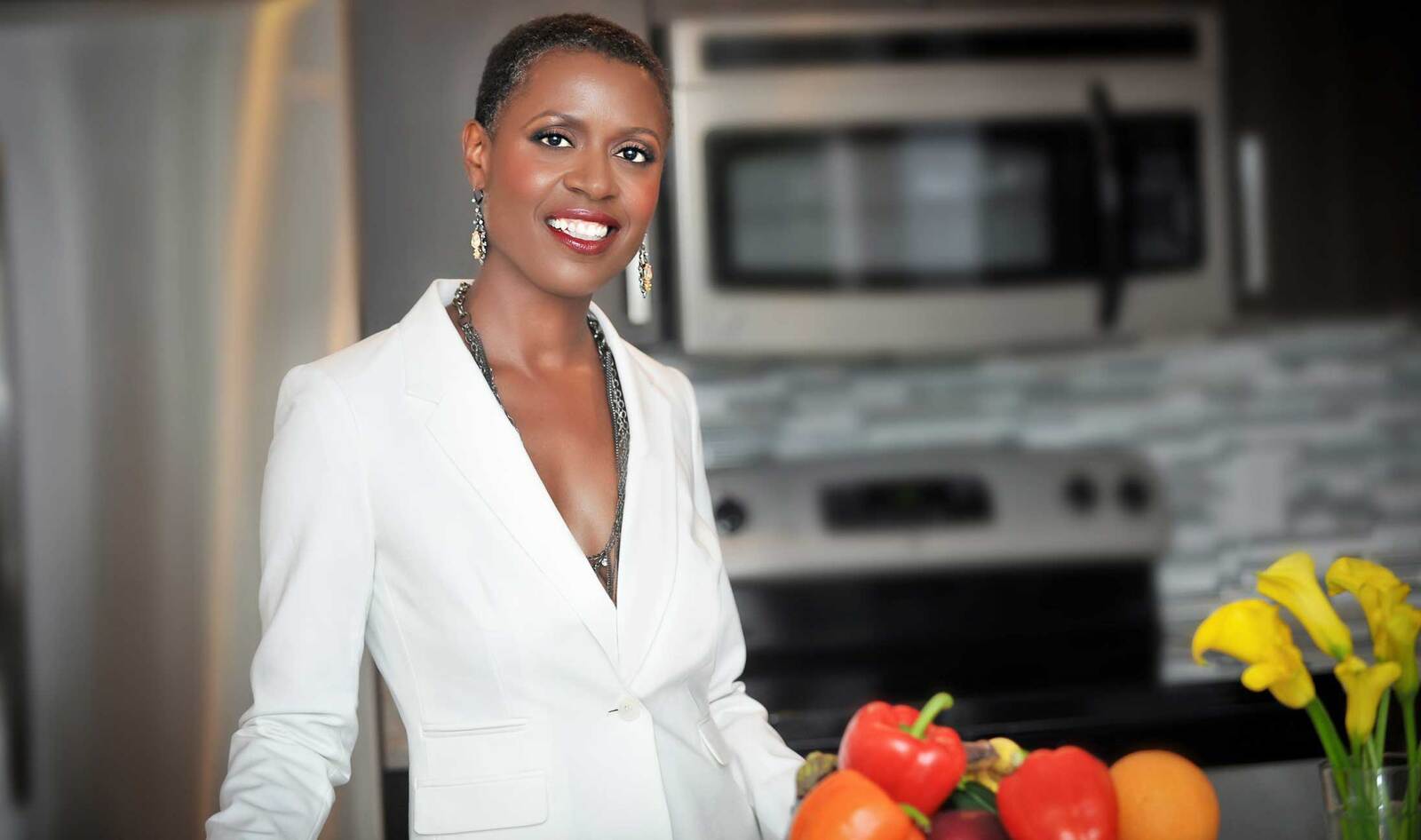 Nutritionist Sets Out to Help 10,000 Black Women Go Vegan in 2020