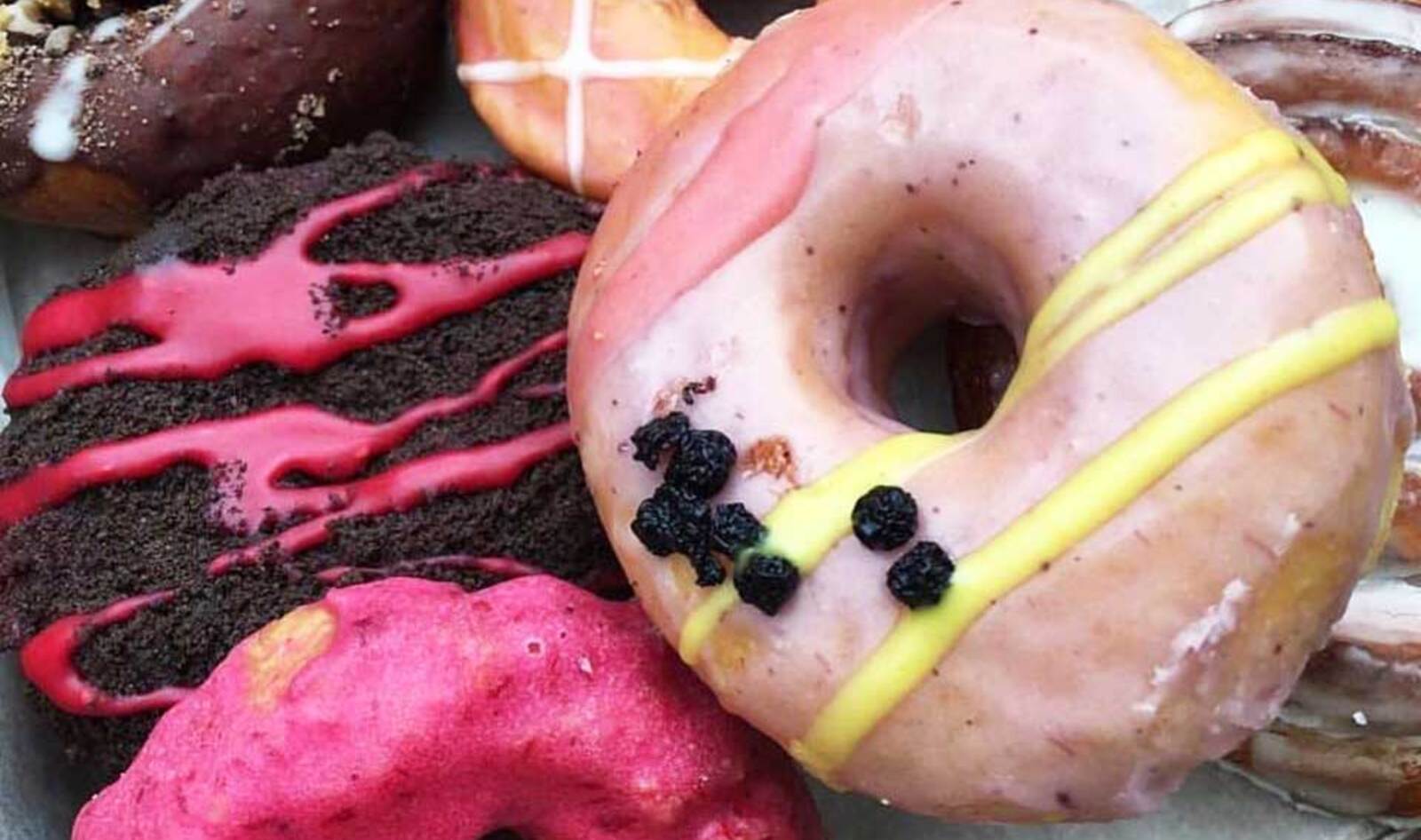 VegNews.CinnamonSnail3