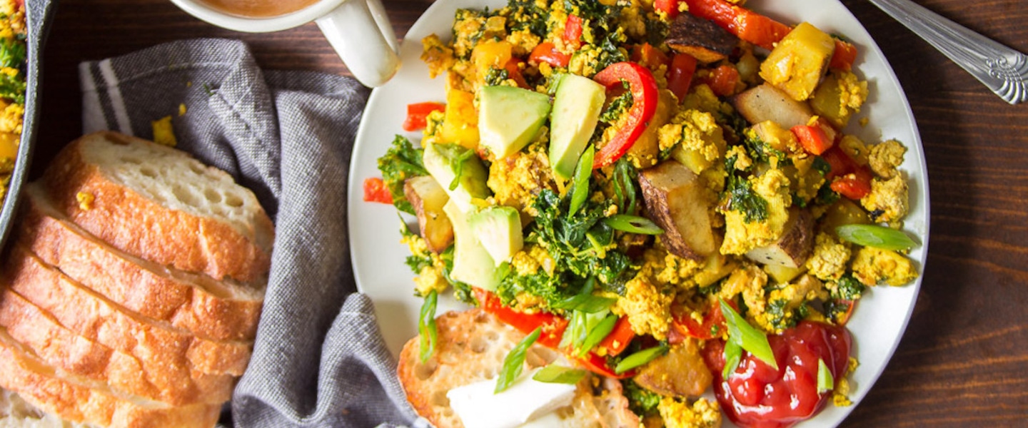 VegNews.ScrambleFeatureBatchCook