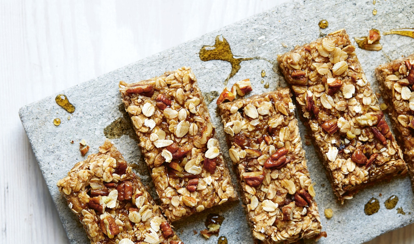 Pecan Cinnamon Banana Oat Bars