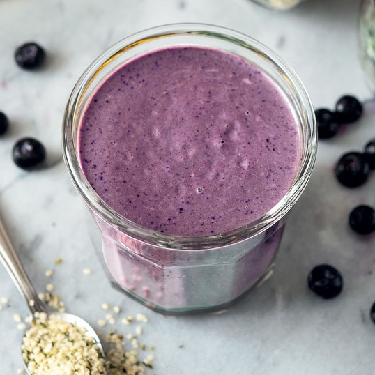 Meal-Prep This Tropical Blueberry Smoothie