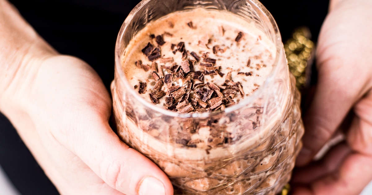 Healthy Vegan Chocolate Hazelnut Chia Pudding