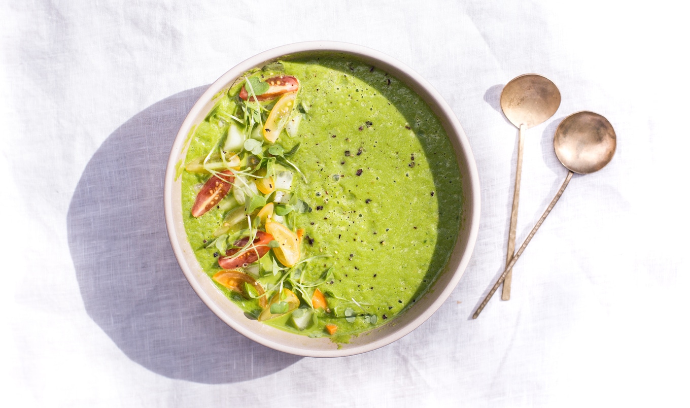 Spicy Raw Avocado-Jalapeño Soup