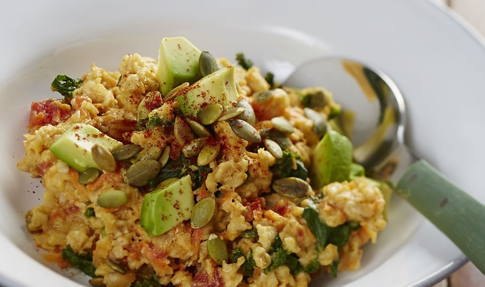 Vegan Savory Cheesy Oatmeal Bowl