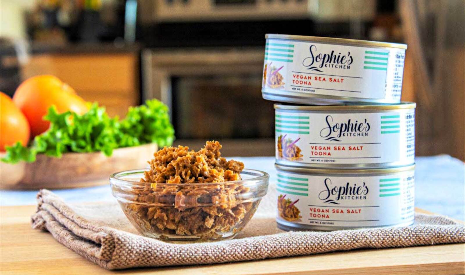 Sophie S Kitchen Donates 210 000 Dollars Worth Of Vegan Tuna To Food Banks In Sf Bay Area Vegnews