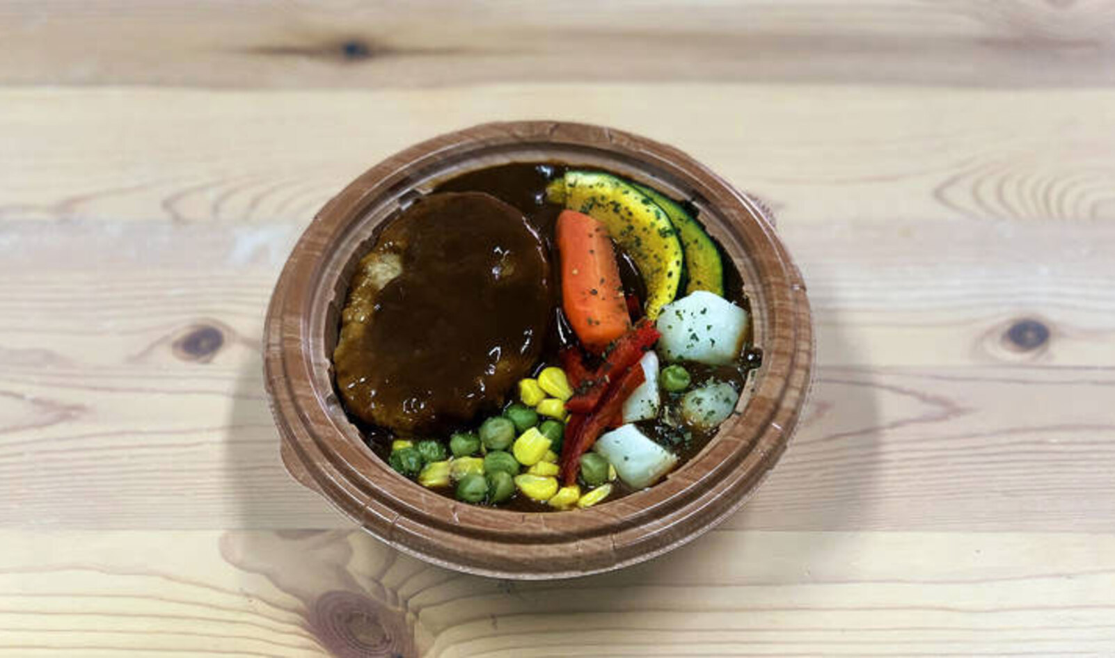 Beefy Vegan Bowls Launch at Convenience Stores Across Tokyo
