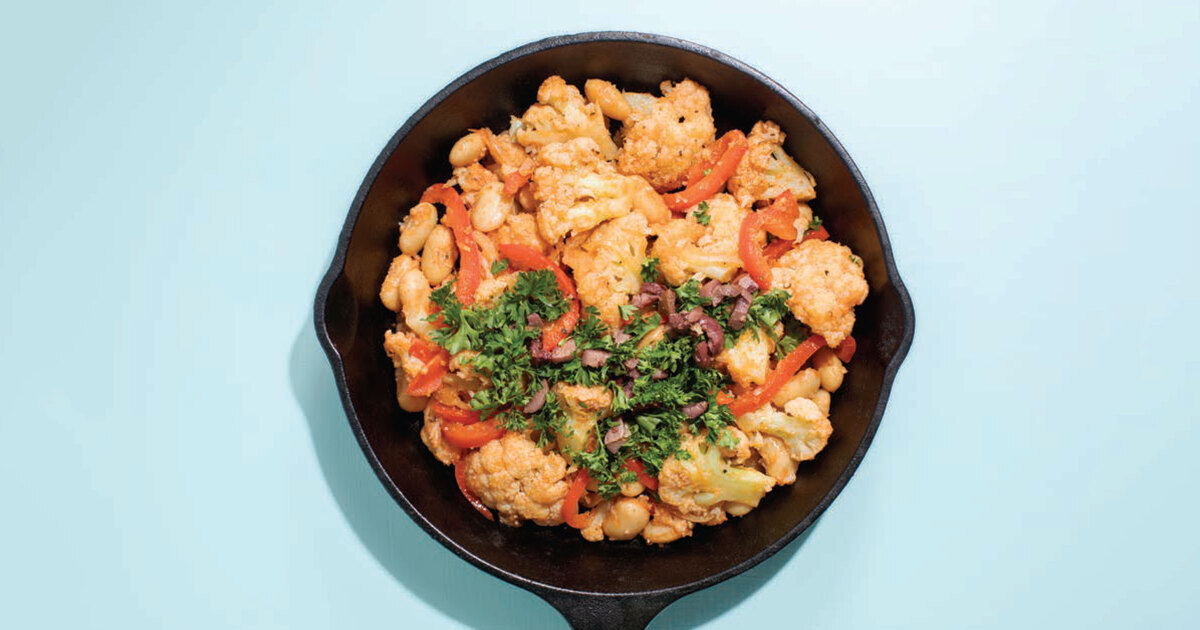 Vegan Italian Cauliflower Peperonata Skillet Sauté | VegNews