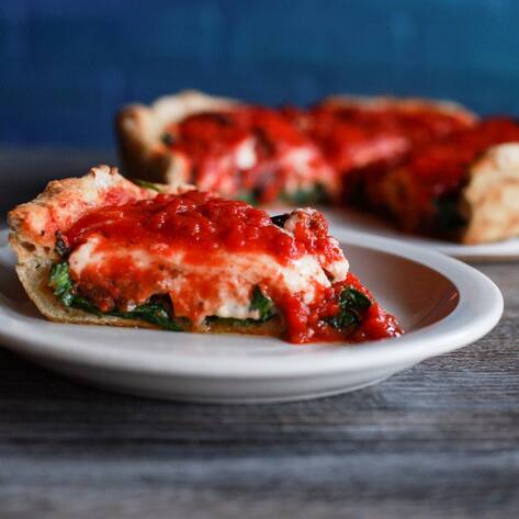 Chicago Shop Now Ships Vegan Deep-Dish Pizzas to 32 States