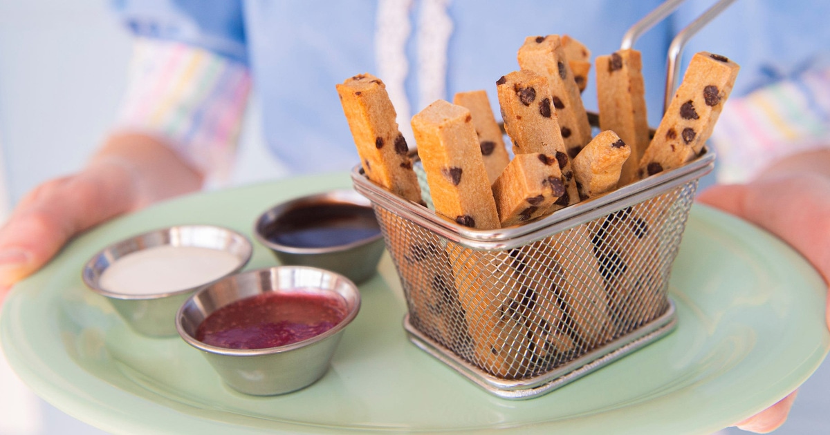 Disney’s Famous Vegan Chocolate Chip Cookie Fries | VegNews