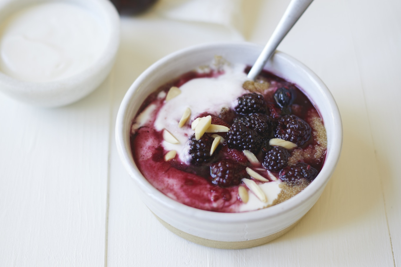 VegNews.BerryAlmondAmaranthPorridge