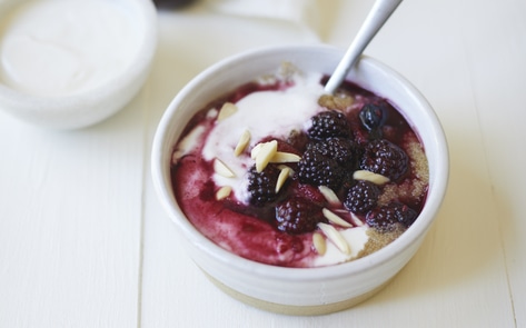 Vegan Berry &amp; Almond Amaranth Porridge
