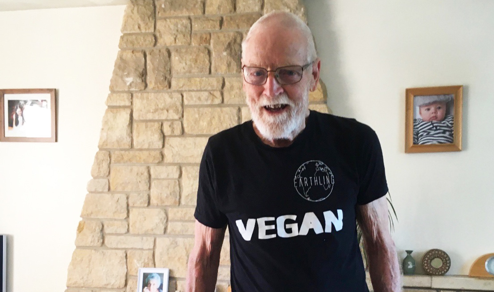 82-Year-Old Vegan to Run 100K For Animals in the UK
