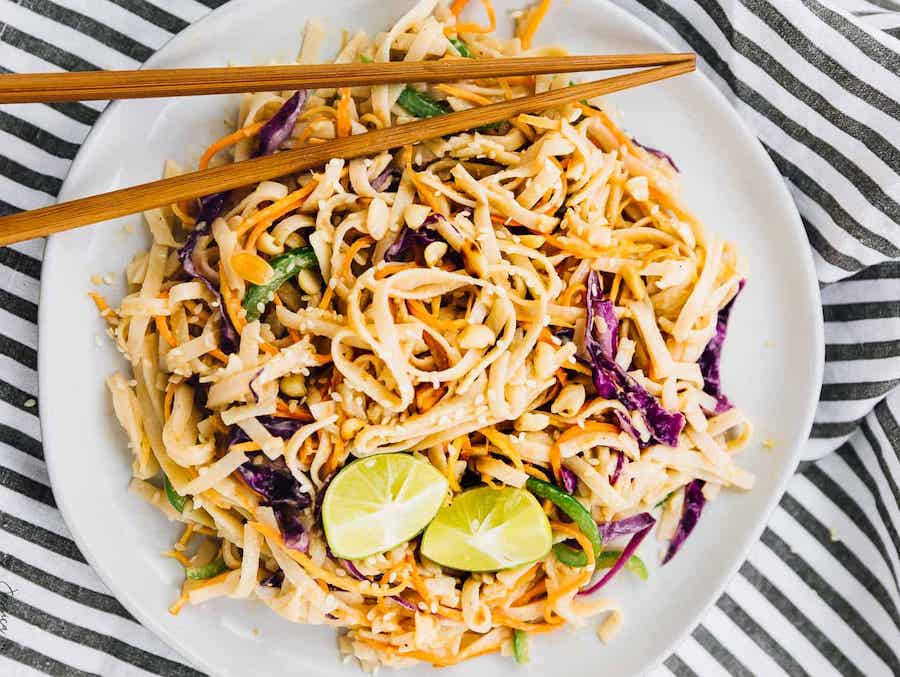 Vegnews.thaisalad