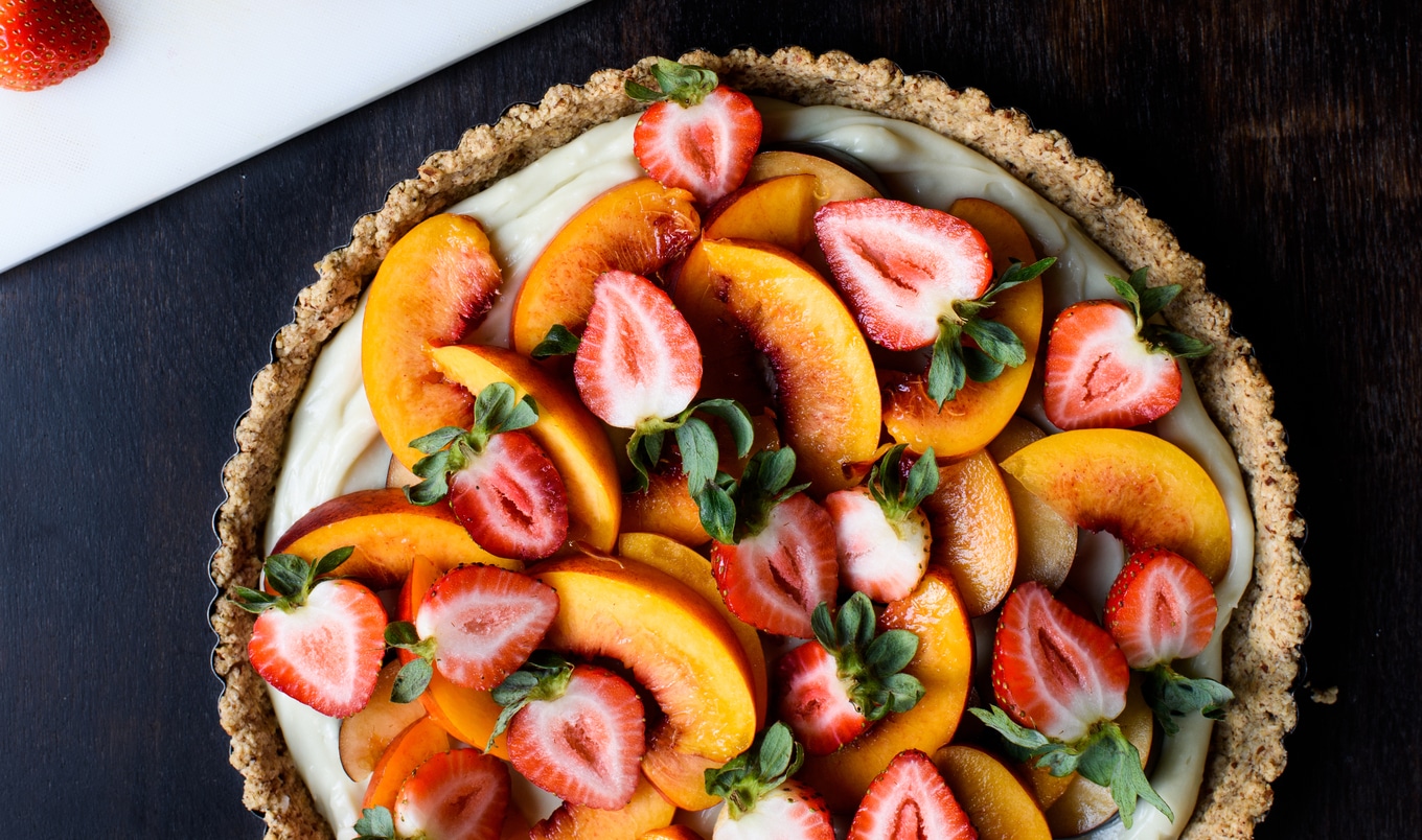 Summer Fruit Tart With Vanilla Custard and Pecan Oat Crust