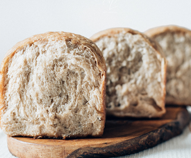 VegNews.SourMilkBread